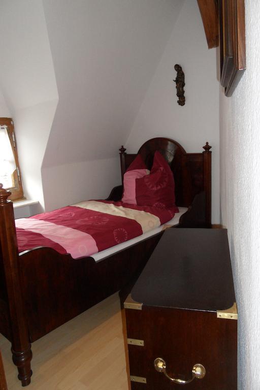 Villa Biso Solingen Habitación foto